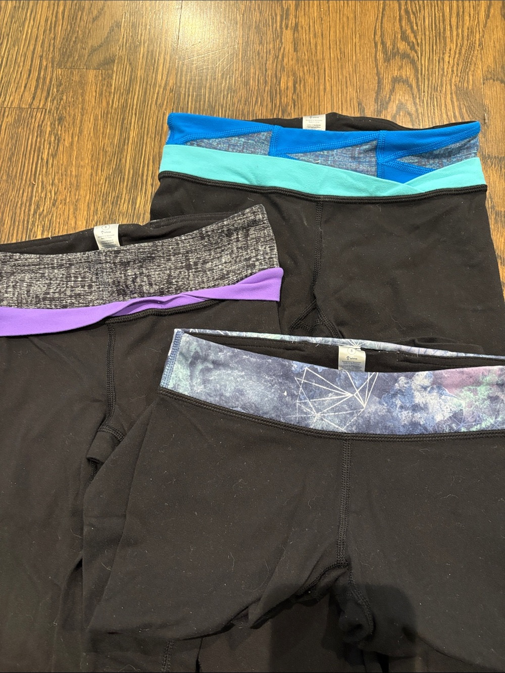 ivivva girl’s black leggings lot - Size 8